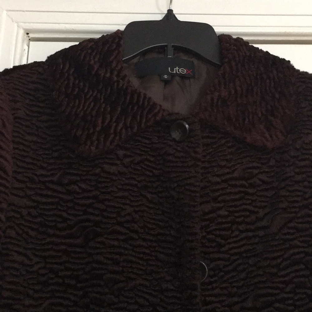 Burgundy coat size s